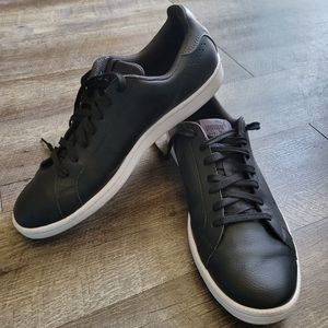 Black Puma shoes size 11 men